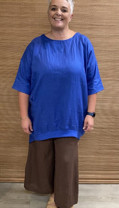 Women's Natural Linen Wide Leg Pants Chocolate with Linen Tunic in Royal Blue